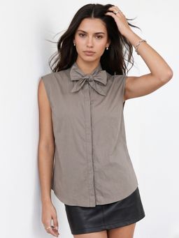 Outzidr - Women Grey Neck Tie-Up Top