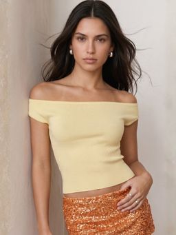 Outzidr - Women Yellow Fitted Off Shoulder Ribbed Structure Top
