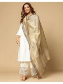 Gold color option, Currently selected