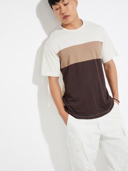 max - Men White and Brown Colourblocked T-Shirt