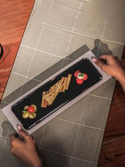 IREKA HOMES - Rectangular Acacia Wood Server with Enamel in Black