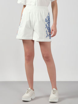 VERO MODA - White Contrast Embroidered Shorts