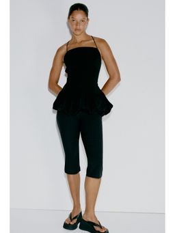 H&M - Women Black Capri Trousers