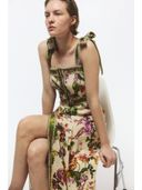 Beige color option, Currently selected