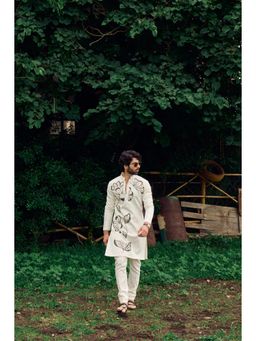 BEFITTING CLOTHING - Ivory Noir Hand Painted Kurta with Pyjama