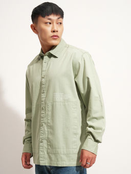 HIGHLANDER - Men Green Oversized Cutaway Collar Cotton Shirt