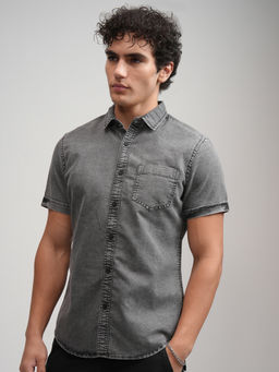 HIGHLANDER - Men Grey Slim Fit Faded Shirt