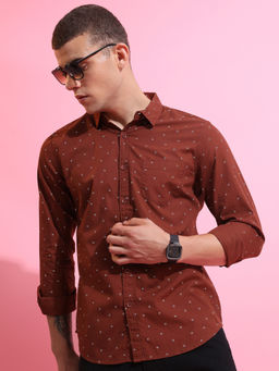 HIGHLANDER - Men Brown Slim Fit Printed Shirt