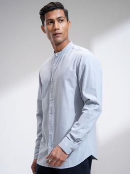 HIGHLANDER - Men Blue Dobby Solid Mandarin Collar Regular Fit Casual Shirt