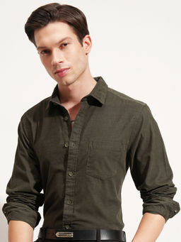 HIGHLANDER - Men Olive Cord Textured Mandarin Collar Regular Fit Casual Shirt