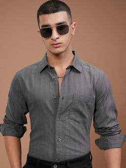 HIGHLANDER - Men Grey Fancy Yarn Striped Slim Fit Casual Shirt
