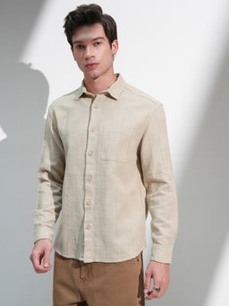 HIGHLANDER - Men Beige Relaxed Fit Textured Spread Collar Cotton Casual Shirt