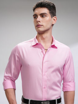 HIGHLANDER - Men Pink Slim Fit Opaque Casual Shirt
