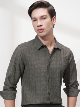 HIGHLANDER - Men Olive Slim Fit Opaque Party Shirt