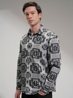 HIGHLANDER - Men Grey Textured Regular Opaque Casual Shirt