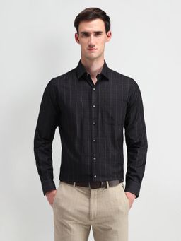 Arrow - Men's Black Checks Shirt