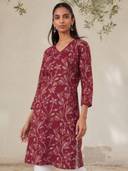 Maroon color option, Currently selected
