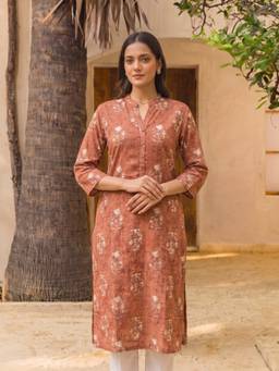 Rangita - Women Rust Rayon Printed Straight Kurta