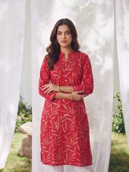 Rangita - Women Red Rayon Printed Straight Kurta