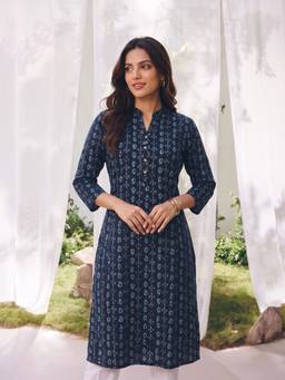 Rangita - Women Blue Rayon Printed Straight Kurta