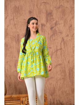 Rimika - Green Women Floral Printed Lapel Collar Tunic