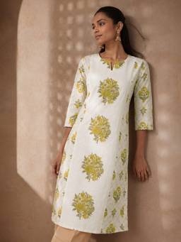 max - Off White Women Floral Print Straight Kurta