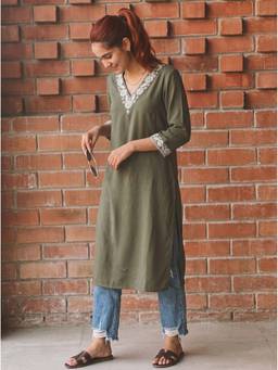 The Suitable - Women V-Neck Olive Embroidered Kurta