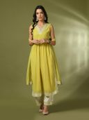 Yellow color option, Sold out, Currently selected