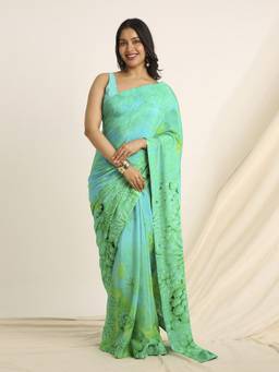 Navyasa By Liva - Green Liva Shimmer Muslin Abstract Print Saree