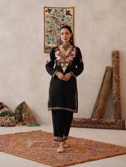 Kashmir Box - Aari Embroidered Women's Black Wool V-Neck Kurta with Pant