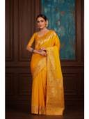 Yellow color option, Currently selected