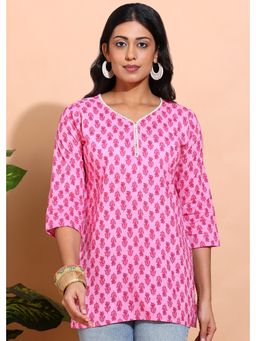 Saffe - Pink Floral Printed With Lace Detail Short Kurti