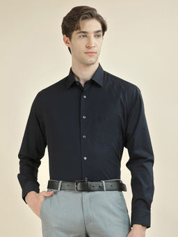 Cantabil - Men Solid Formal Slim Fit Cotton Stretch Shirt
