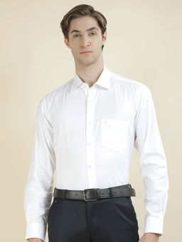 Cantabil - Men Self Design Formal Regular Fit 100% Cotton Shirt