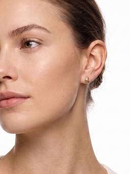 Carlton London - 18Kt Gold Plated Ribbed Textured Contemporary Stud Earring