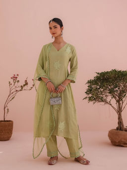 CHARU MAKKAR - Elaichi Green Kurta with Pant and Dupatta (Set of 3)