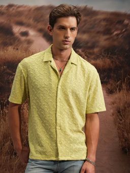 LOCOMOTIVE - Men Green Textured Casual Shirt