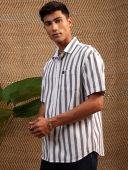 LOCOMOTIVE - Men White Stripes Casual Shirt