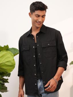 LOCOMOTIVE - Men Black Solid/Plain Casual Shirt