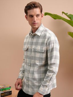 LOCOMOTIVE - Men Green Checks Casual Shirt
