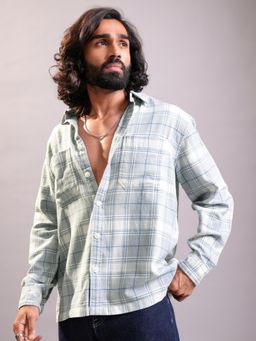 LOCOMOTIVE - Men Blue Checks Casual Shirt
