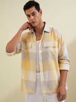 LOCOMOTIVE - Men Yellow Checks Casual Shirt