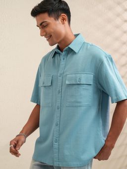 LOCOMOTIVE - Men Blue Solid/Plain Casual Shirt
