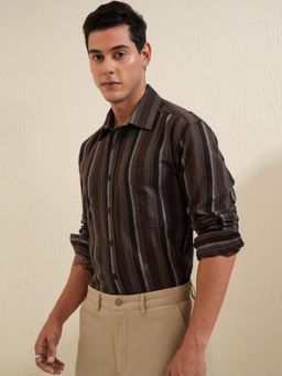LOCOMOTIVE - Men Brown Stripes Casual Shirt