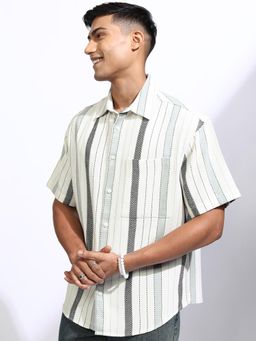 LOCOMOTIVE - Men Green Stripes Casual Shirt