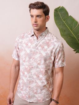 LOCOMOTIVE - Men Pink Printed Casual Shirt