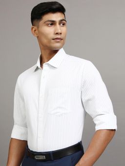 LOCOMOTIVE - Men White Stripes Casual Shirt