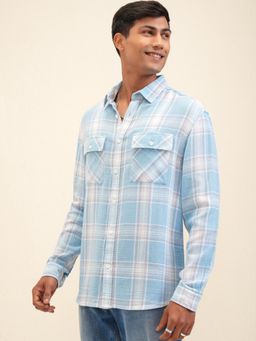 LOCOMOTIVE - Men Blue Checks Casual Shirt