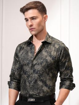 LOCOMOTIVE - Men Olive Floral Casual Shirt