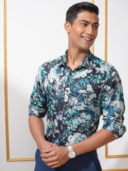LOCOMOTIVE - Men Blue Floral Casual Shirt